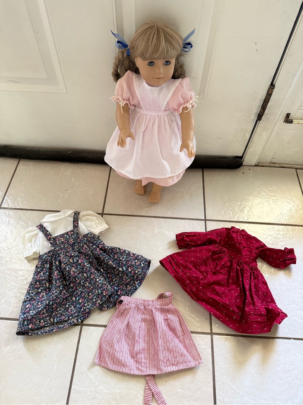 American Girl Doll Kirsten w/ School & Birthday Dresses